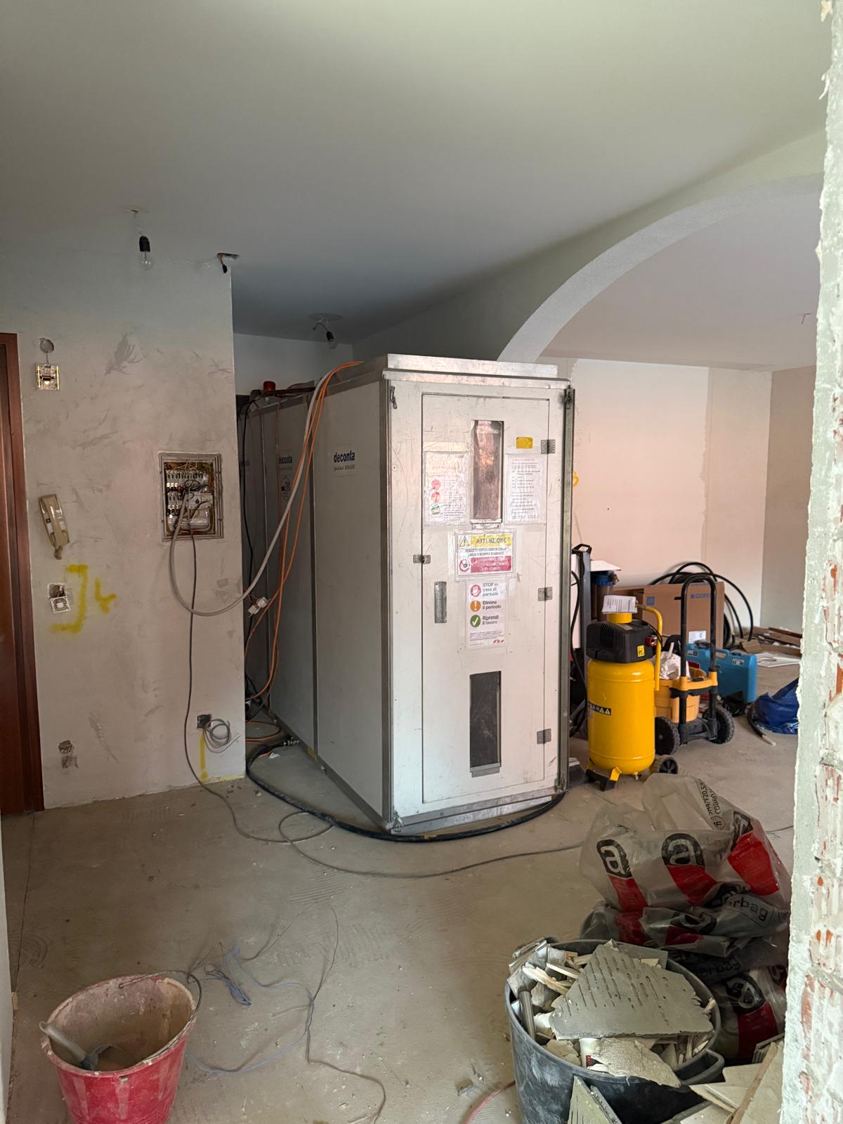 renovation.porza.before - renovation.porza.areas.decontamination